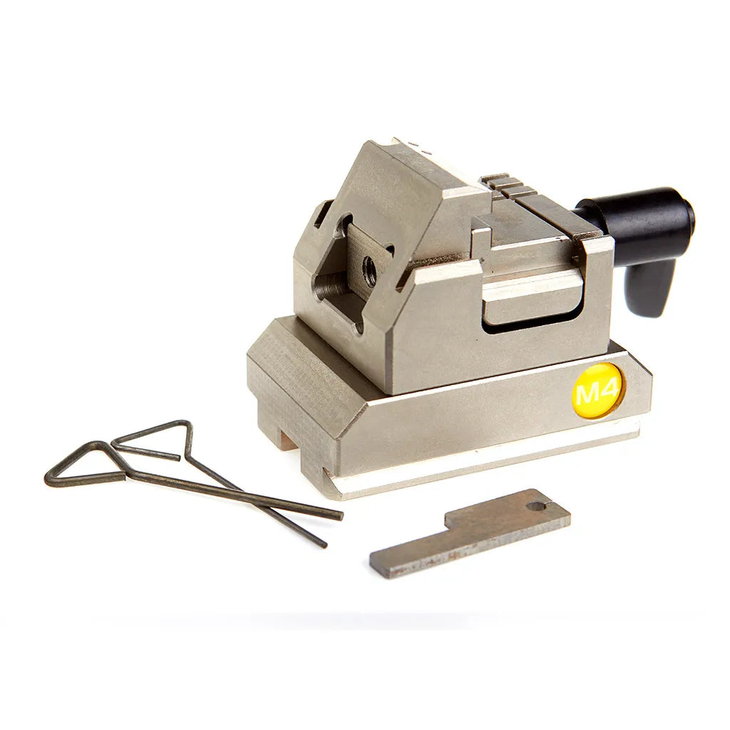 Morsetto speciale M4 per l'intaglio delle chiavi di casa